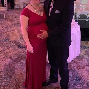Pinkblush Maternity formal dress - size small